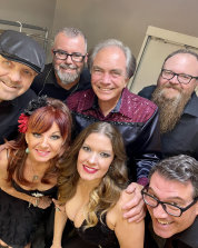 Hot August Nights Cast Pic